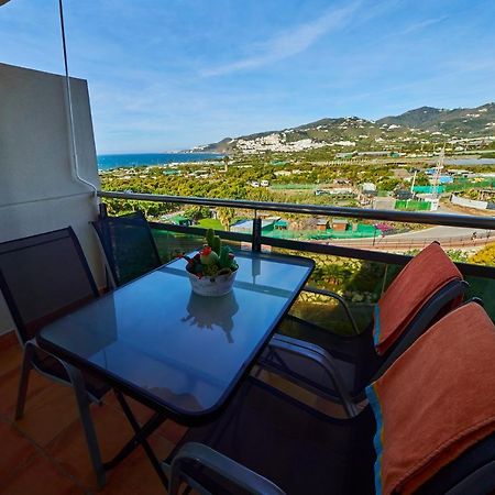 Апартаменты Apartamento Mirador De Нерха Экстерьер фото